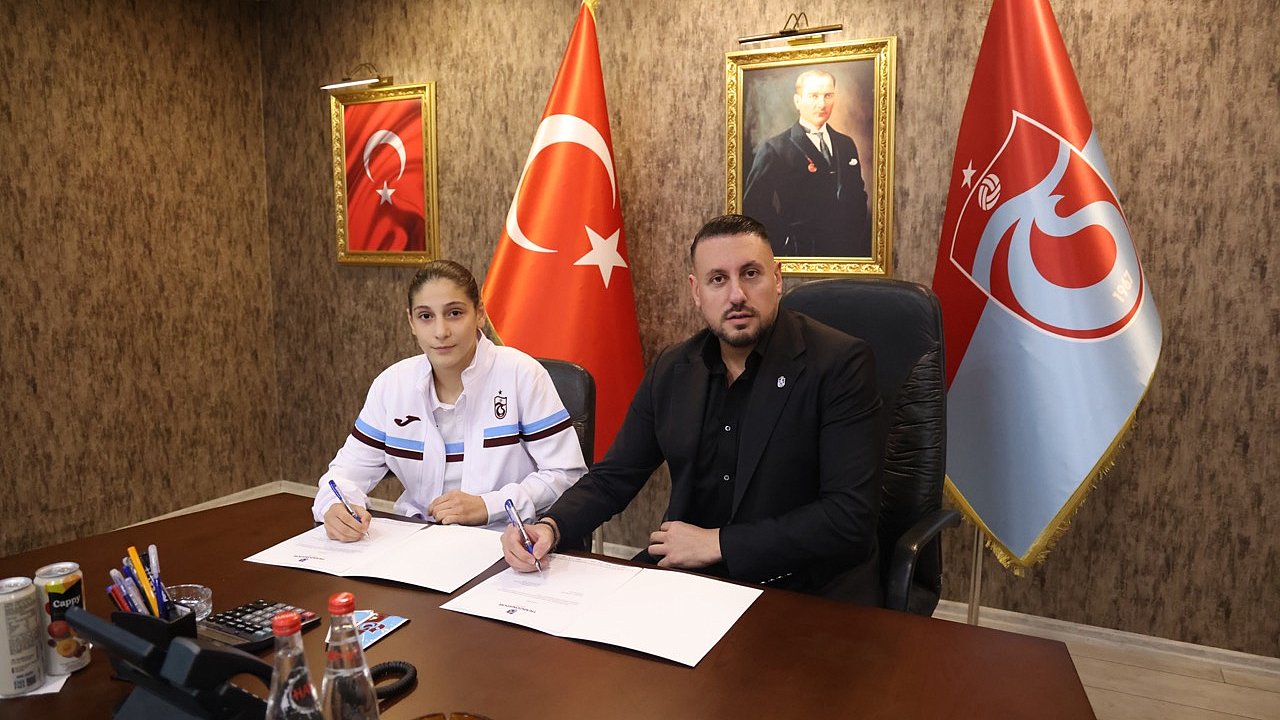 Milli Boksör Esmanur Yurtsever Trabzonsporumuzda!