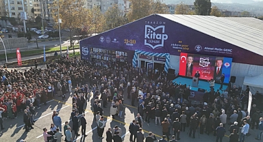 TRABZON'DA EDEBİYAT VE KÜLTÜR ŞÖLENİ BAŞLADI