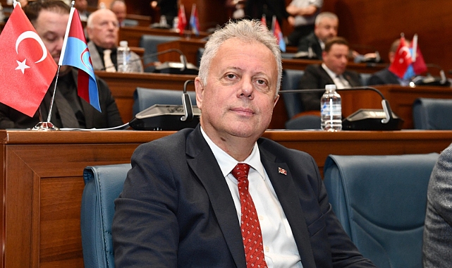 ZORLU, YEREL TİYATROLARIN YAŞADIĞI SAHNE SIKINTISINI GÜNDEME GETİRDİ 