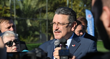 BAŞKAN GENÇ: ÖZEL BİREYLER KONUSUNDA TOPLUMSAL FARKINDALIK ÇOK ÖNEMLİ