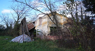BAŞKAN KAYA, İLKOKULU OKUDUĞU KÖY OKULUNUN YENİDEN AÇILMASI İÇİN HAREKETE GEÇTİ