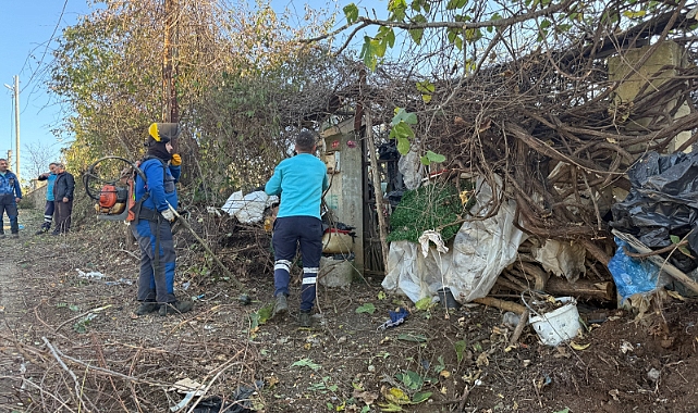 ORTAHİSAR’DA 3 ÇÖP EV BOŞALTILDI, TONLARCA ATIK ÇIKARILDI