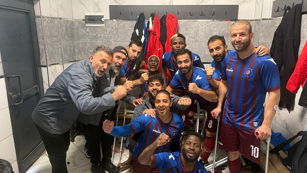 TRABZON EKİBİNİN SAHASINDA BİLEĞİ BÜKÜLMÜYOR