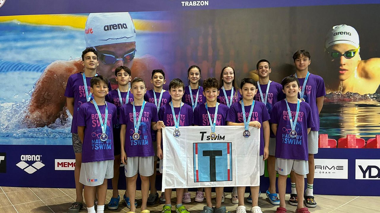 Trabzon’un Gururu Kupayı Kaldırdı!