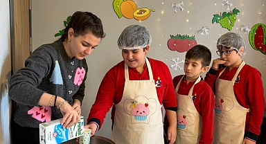 ÇİLEKLİ DÜŞLER KÖYÜ YAŞAM MERKEZİ'NE ÖĞRENCİLERDEN YOĞUN İLGİ