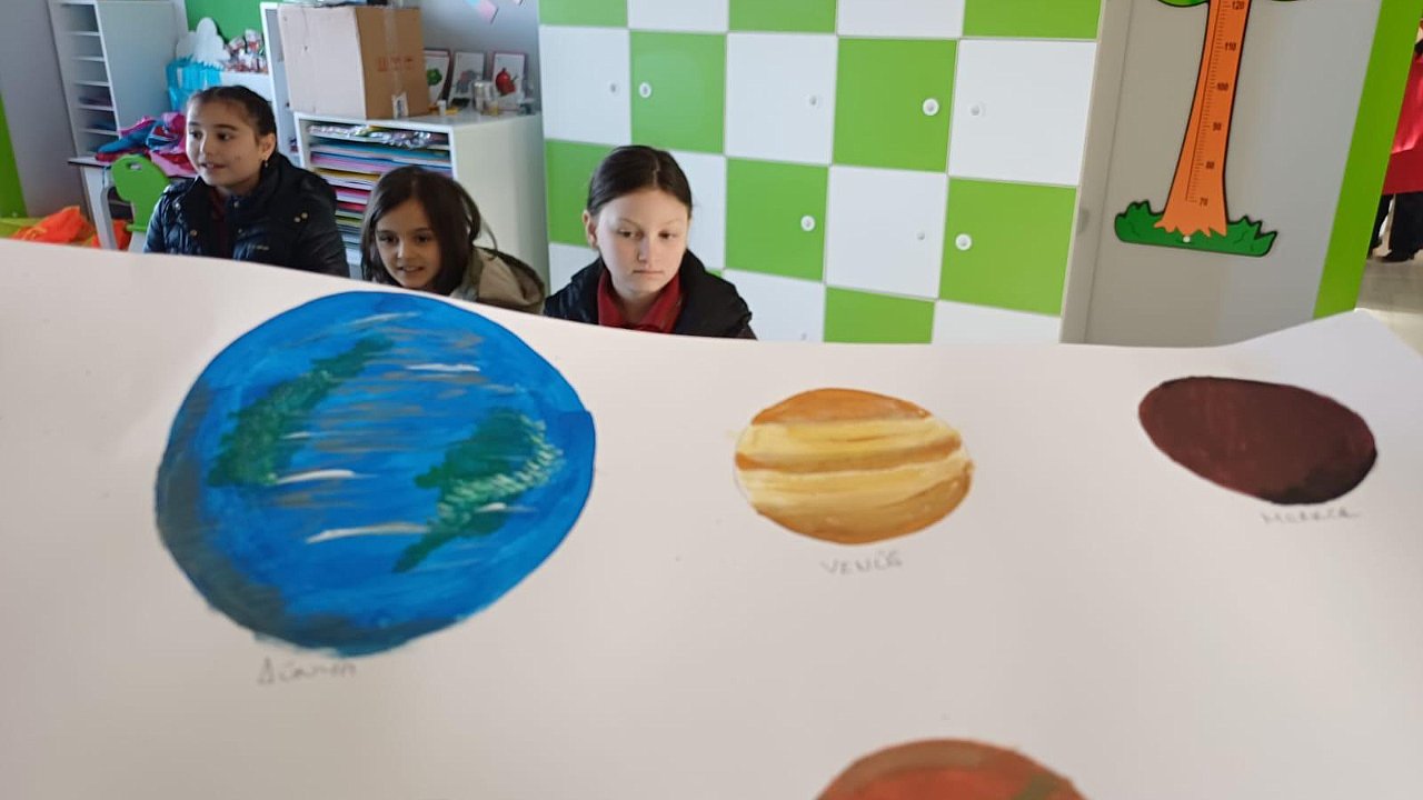 ÇİLEKLİ DÜŞLER KÖYÜ YAŞAM MERKEZİ'NE ÖĞRENCİLERDEN YOĞUN İLGİ