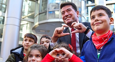 İYİLİK KUMBARASI, ÇOCUKLARIN YÜZÜNÜ GÜLDÜRECEK