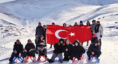 KORUMA ALTINDAKİ ÇOCUKLAR, UNUTULMAZ BİR GÜN YAŞADI