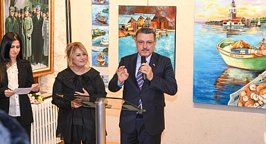 BAŞKAN GENÇ: SANAT SİYASETİN ÜZERİNDEDİR