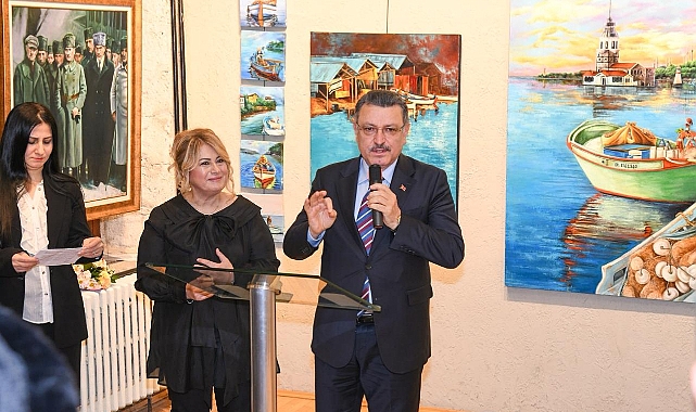 BAŞKAN GENÇ: SANAT SİYASETİN ÜZERİNDEDİR