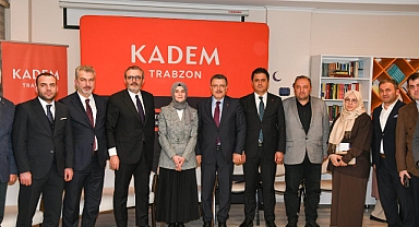 BAŞKAN GENÇ'TEN DİL EĞİTİMİ ÇIKIŞI