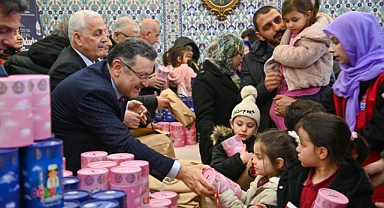 BAŞKAN GENÇ VE ÇOCUKLAR ŞEHİT EREN BÜLBÜL’Ü UNUTMADI