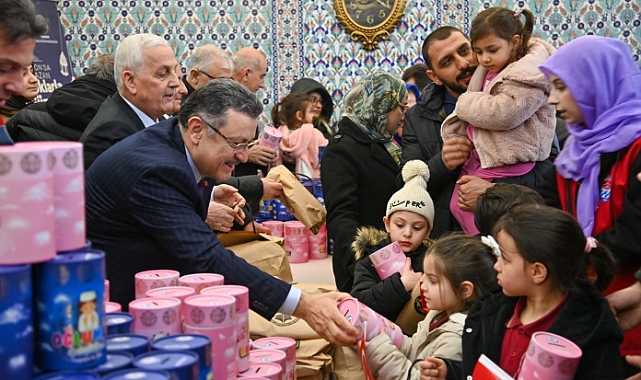 BAŞKAN GENÇ VE ÇOCUKLAR ŞEHİT EREN BÜLBÜL’Ü UNUTMADI