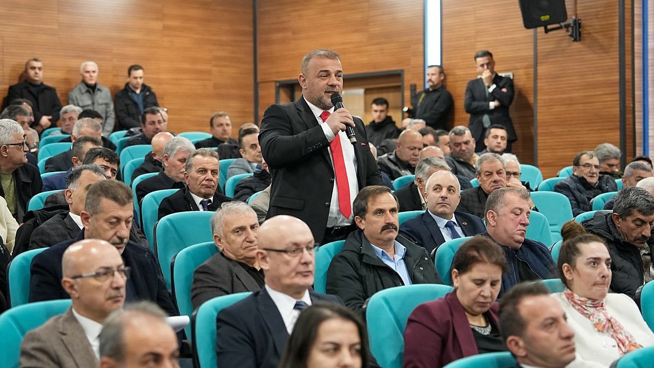 BAŞKAN KAYA MUHTARLAR TOPLANTISINDA BİRLİK VE BERABERLİK MESAJI VERDİ