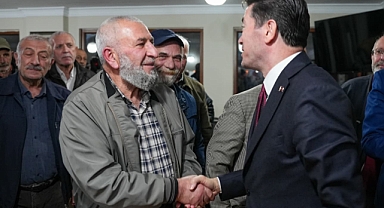 BAŞKAN KAYA, ÖZKAYMAKLI’DA VATANDAŞLARLA BİR ARAYA GELDİ