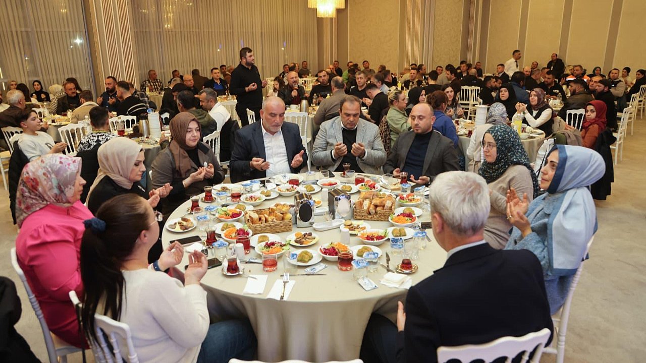 Başkan Sandıkçı Personelle İftar Sofrasında Buluştu