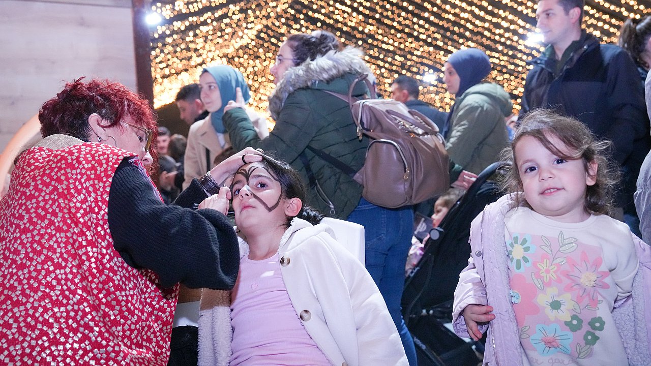 BÜYÜKŞEHİR RAMAZAN’I ÇOCUKLAR İÇİN ŞÖLENE ÇEVİRDİ