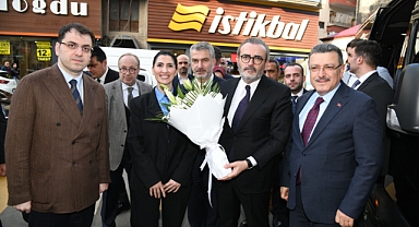 ÜNAL’DAN TRABZON BÜYÜKŞEHİR BELEDİYESİ’NE ZİYARET