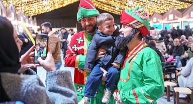 BÜYÜKŞEHİR'İN RAMAZAN ETKİNLİKLERİ KÜÇÜKLERİ DE BÜYÜKLERİ DE EĞLENDİRİYOR