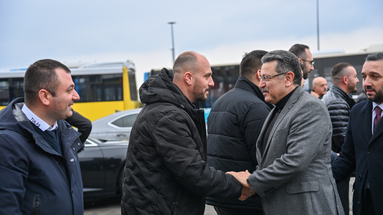 BAŞKAN GENÇ, TULAŞ PERSONELİYLE BAYRAMLAŞTI