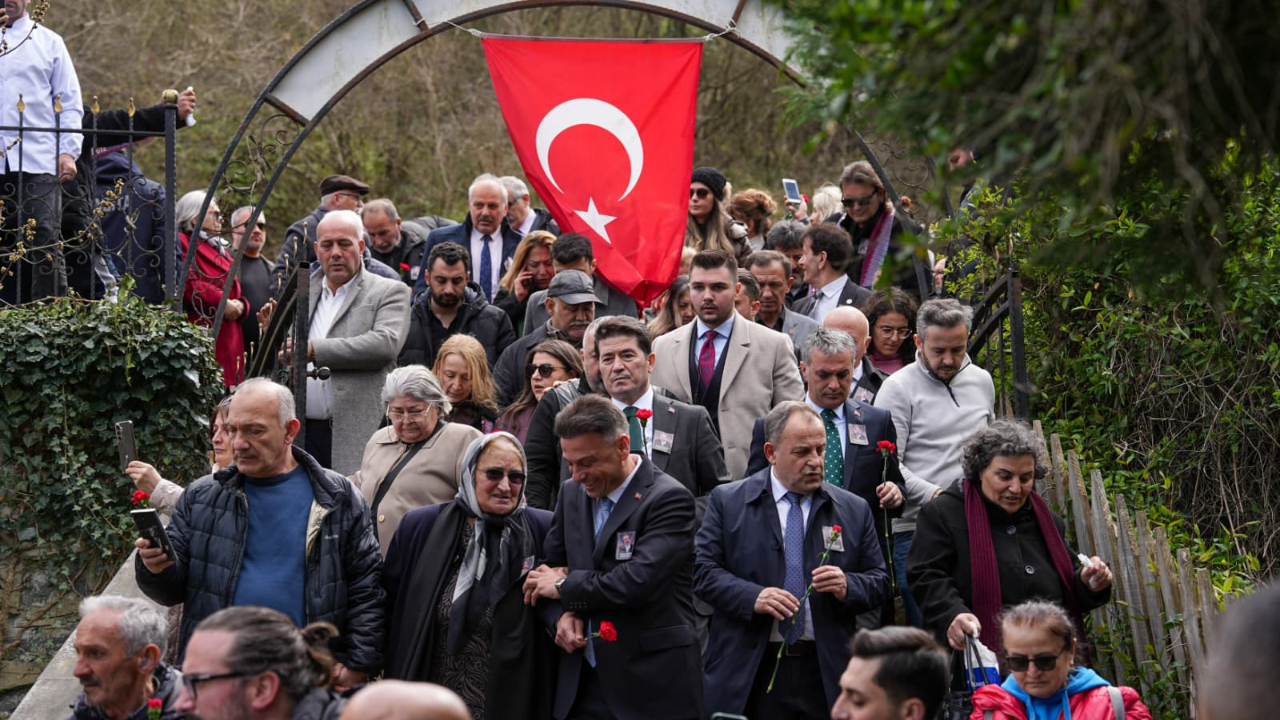 BAŞKAN KAYA VOLKAN KONAK İÇİN DÜZENLENEN ANMA TÖRENE KATILDI