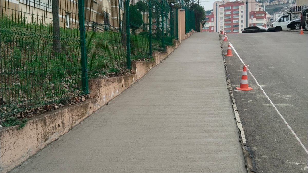 BÜYÜKŞEHİR YOLLARDA VE ALTYAPIDA DÖNÜŞÜM GERÇEKLEŞTİRİYOR