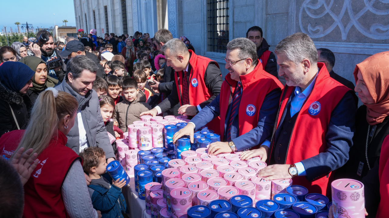 HANİFE HATUN CAMİİ ÇOCUKLARLA ŞENLENDİ