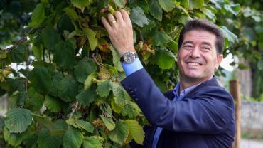 ORTAHİSAR BELEDİYESİ’NDEN FINDIK ÜRETİCİLERİNE EĞİTİM DESTEĞ