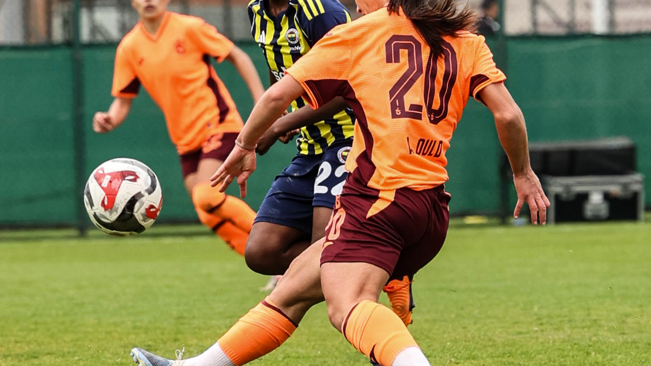 Trabzonspor 1-1 Fenerbahçe arsaVev