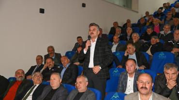 BAŞKAN GENÇ: “MAÇKA’YA ALTYAPIDAN ARITMAYA, BARAJDAN YOLLARA BÜYÜK YATIRIM YAPIYORUZ”