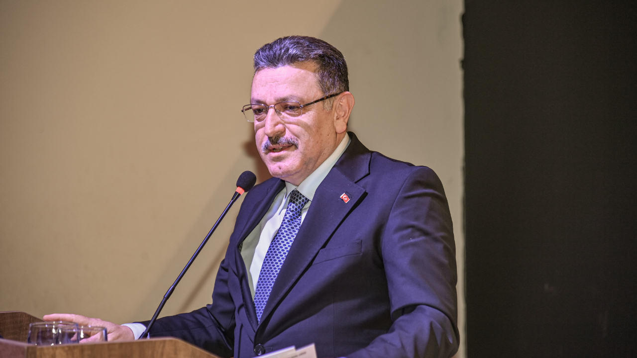 BAŞKAN GENÇ: “MAÇKA’YA ALTYAPIDAN ARITMAYA, BARAJDAN YOLLARA BÜYÜK YATIRIM YAPIYORUZ”