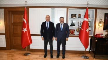 BAŞKAN GENÇ’TEN TRABZON EMNİYETİNE KUTLAMA