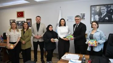 “BİR KİTAP, BİN UMUT” KAMPANYASI, DESTEKLERLE BÜYÜYOR