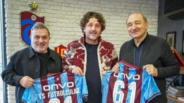 Eski Başkanımız Özak ve Trabzonsporlu Profesyonel Futbolcular Derneği’nden Teknik Direktörümüz Tekke’ye Ziyaret