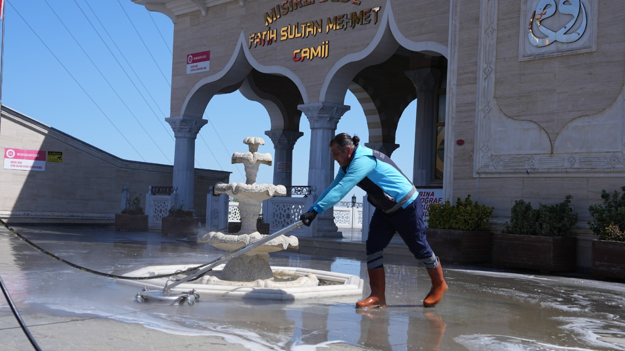 TEMİZLİK HİZMETLERİNE SON TEKNOLOJİ İLE GÜÇ KATTI