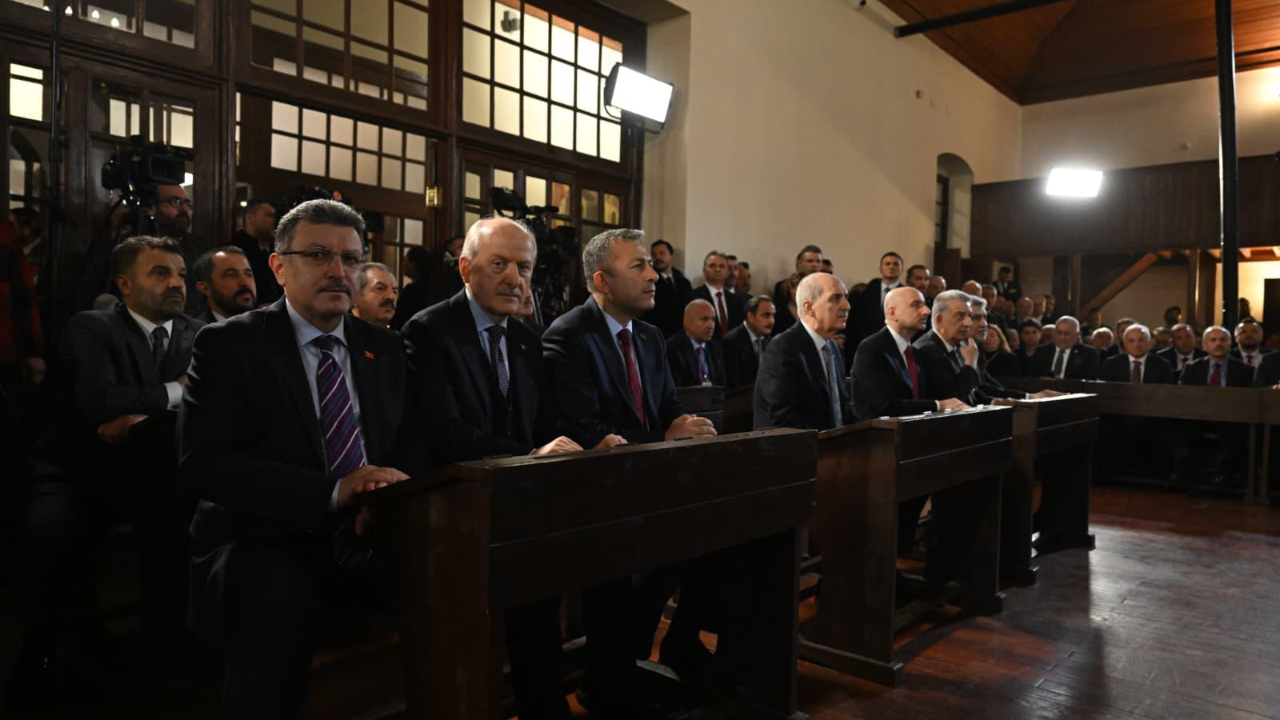 ŞEHRİN MİRASINA SAHİP ÇIKIYOR, GELECEĞİNİ İNŞA EDİYORUZ