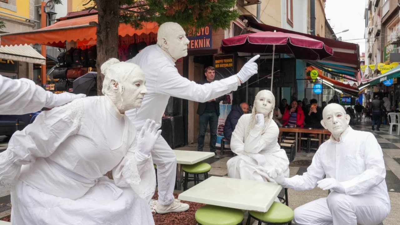 TRABZON’DA 5. ULUSLARARASI TİYATRO FESTİVALİ BAŞLADI