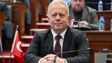 ZORLU: “BÜYÜKŞEHİR YÖNETİMİ, ALINAN BORÇLANMA YETKİLERİYLE İLGİLİ MECLİSE NET BİLGİ VERMELİ”