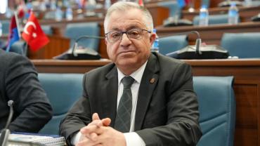 ZORLU VE AKAÇ, BÜYÜKŞEHİR BELEDİYESİ’NİN 2025 YILI FAALİYET RAPORU’NU DEĞERLENDİRDİ