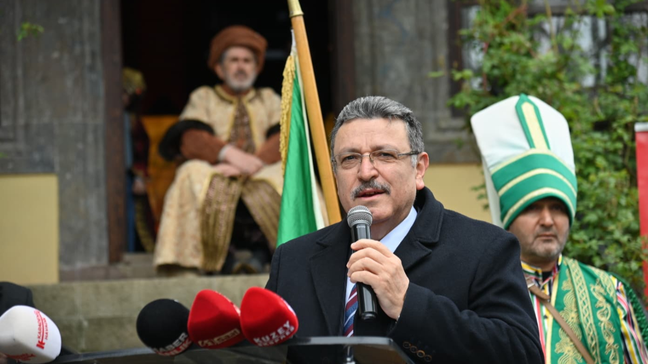 BAŞKAN GENÇ: BÜYÜK MİRASIN SAHİBİYİZ