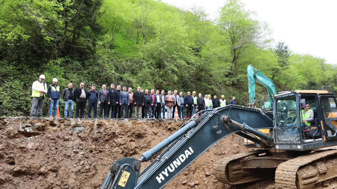ÇARDAKLI GRUP YOLU’NDA  İLK KAZMA VURULDU